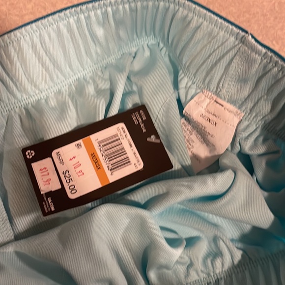 Under armour shorts NWT size XXXL - Picture 3 of 3